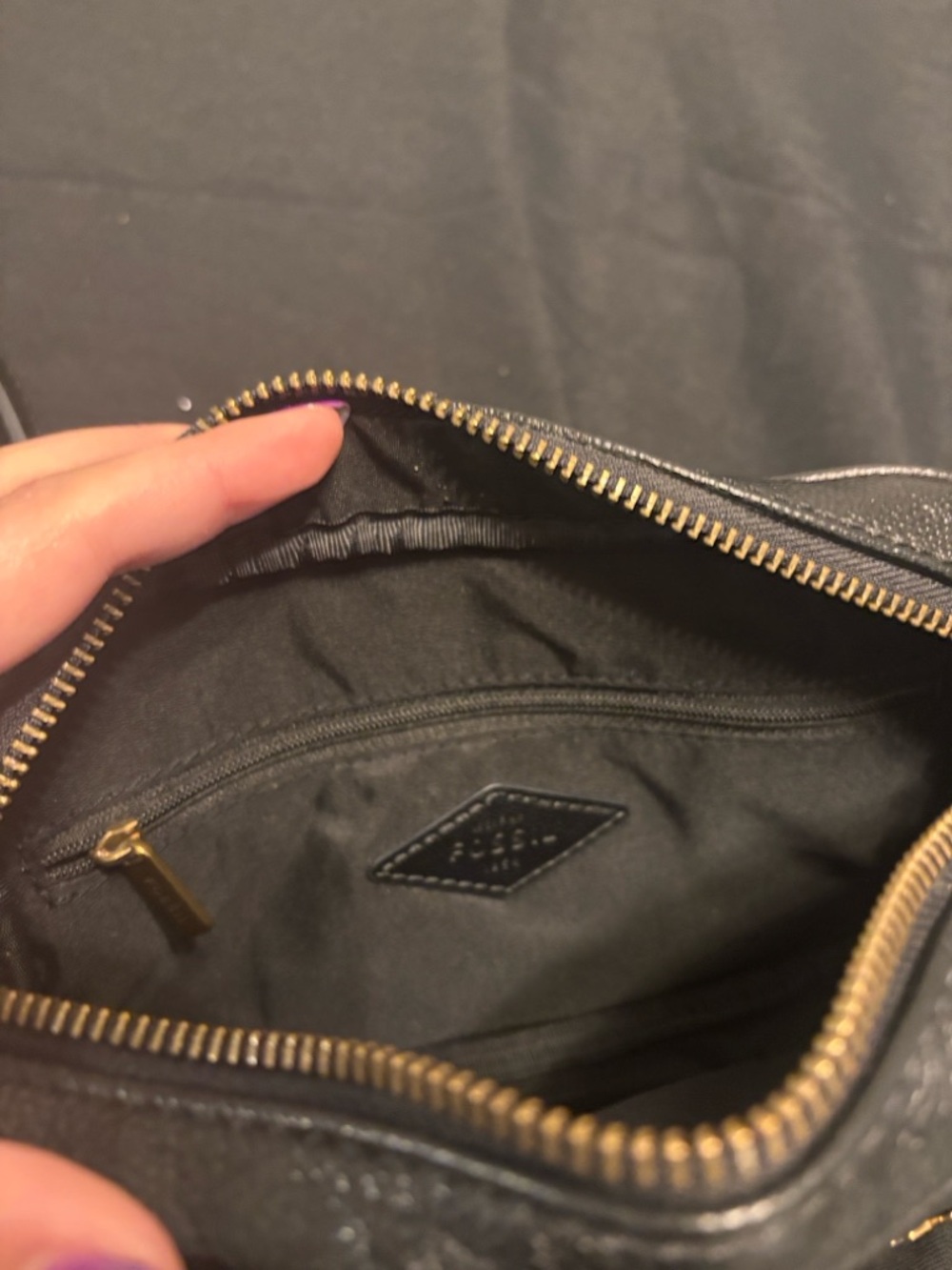 Fossil Brennon Camera Black Leather Crossbody Bag with Gold Accent - Picture 6 of 8